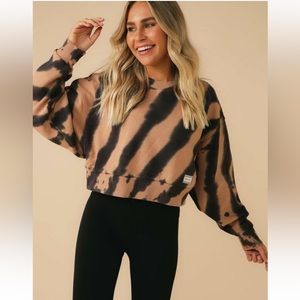 Lorna Jane Cropped Sweatshirt